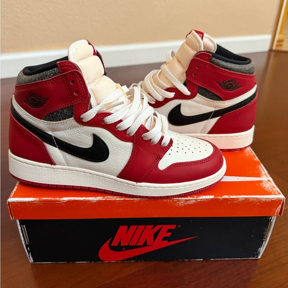 Nike Air Jordan 1 Retro High OG Lost and Found